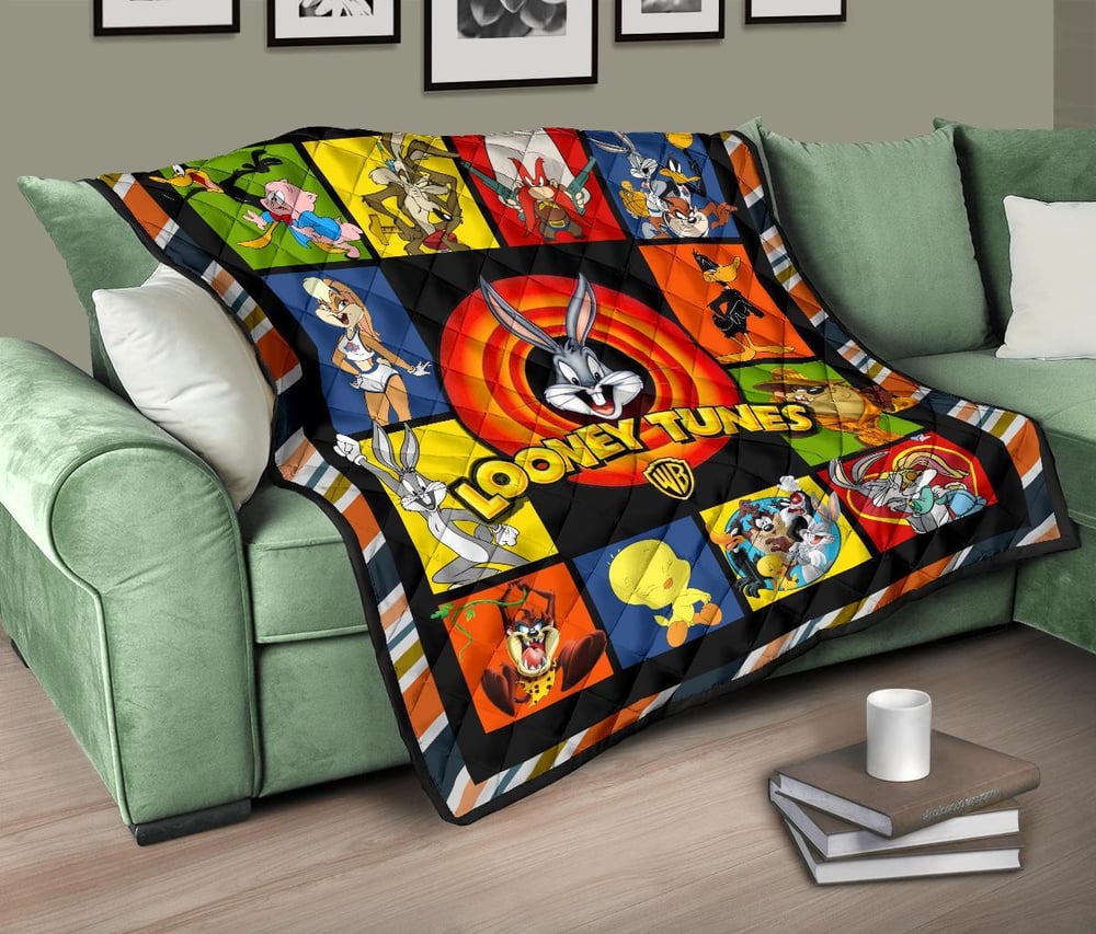 Looney Tunes Quilt Blanket Cute Gift Idea For Fan