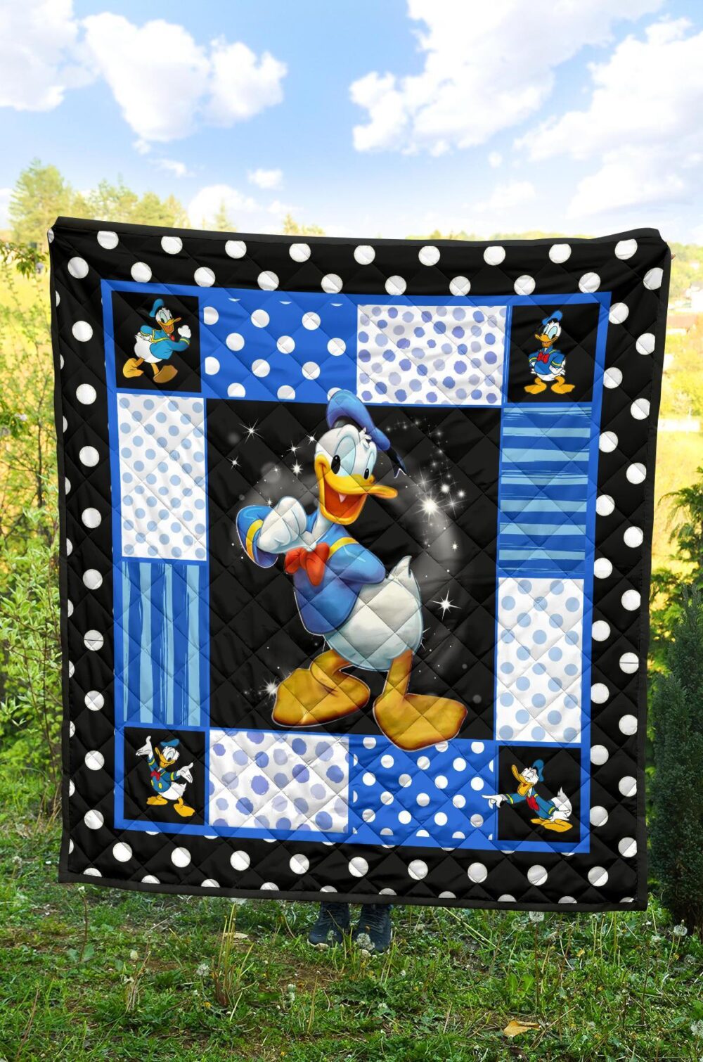 Donald Duck Quilt Blanket Funny Cartoon Fan Gift Idea