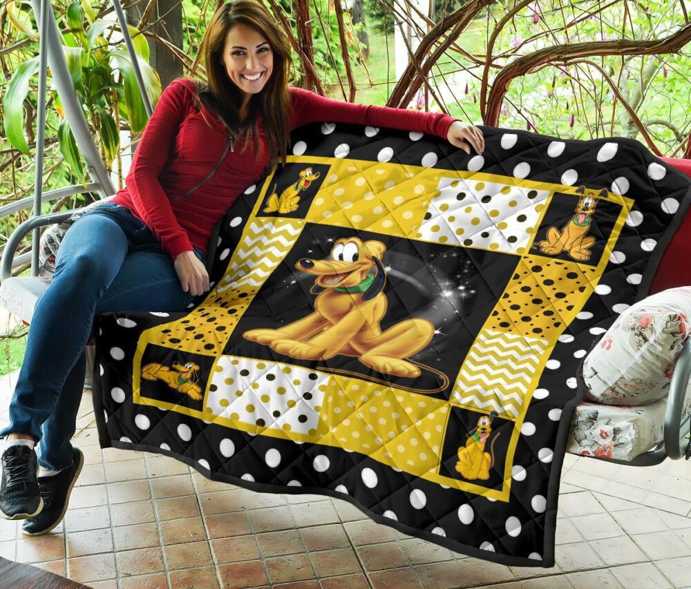 Pluto Quilt Blanket Cute Cartoon Fan Gift Idea