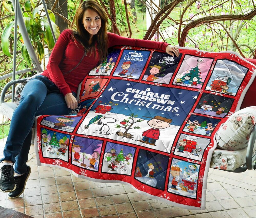 Snoopy And Charlie Brown Xmas Quilt Blanket Gift Idea